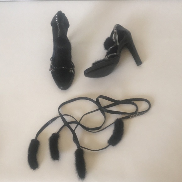 GUCCI sBlack Mink Fur & Swarovski High Heels w/Ankle Straps Size 37.5 - Picture 10 of 16